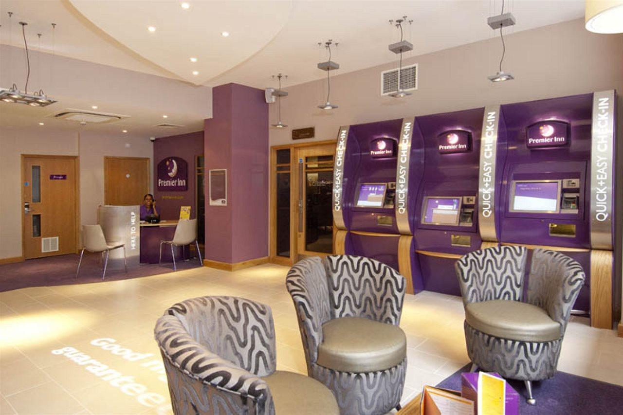 Premier Inn Birmingham City - Waterloo St Екстериор снимка